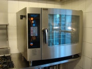 Cafè Hoegaarden aan het Piusplein te Tilburg is heropend door nieuwe eigenaren.