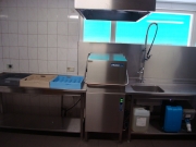 Restaurant Lucas in Reusel is in korte tijd uitgegroeid tot een begrip in de kempen, en daarbuiten. De spoelkeuken is vernieuwd en voorzien van de Rhima WD6 doorschuifmachine.